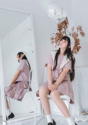 xxxx免费在线观看_高清高清在线观看
