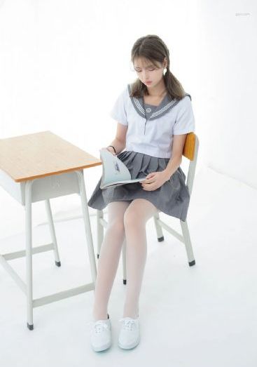 美女脱免费看直播_HD高清在线观看